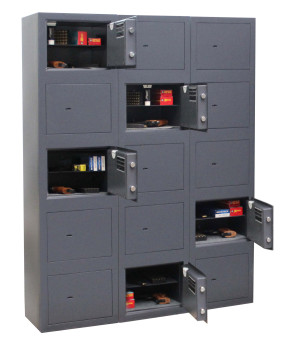 Wertfachanlage mit 15 Fächern